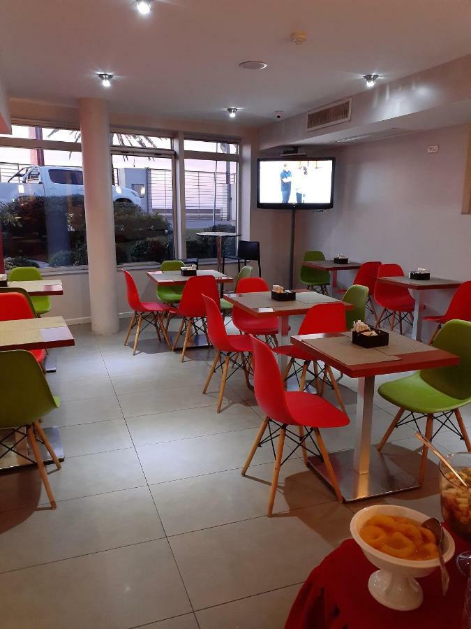 Regency Rambla Design Apart Hotel Μοντεβιδέο Εξωτερικό φωτογραφία